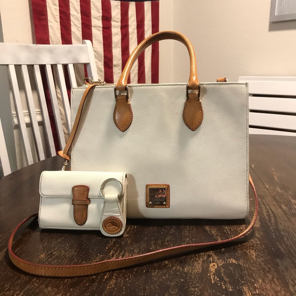 Dooney and Bourke Dillen Janine handbag